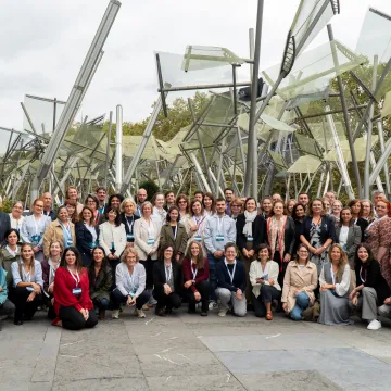 © JA PRISM Gruppenbild: EU-Projekt JA PRISM stärkt psychische Gesundheit vulnerabler Gruppen – GÖG bringt österreichische Expertise ein.